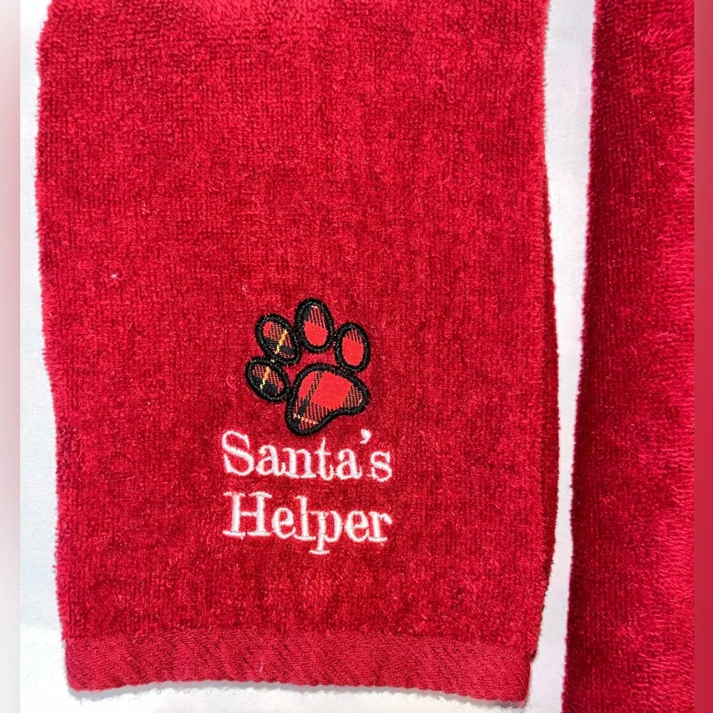 3 pc Essential Home Red Hand Towel Set Stitched Black Lab Dog paw print